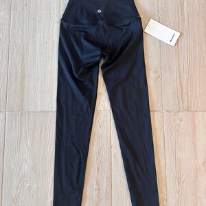 Lululemon Black High-Rise Athletic Leggings – Size 2 – NWT